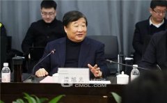 潍柴动力技术营销团队到雷沃重工交流