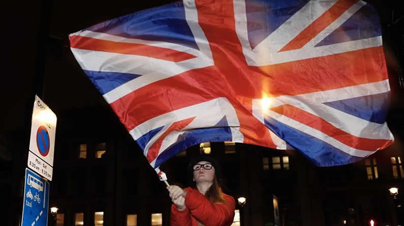 英国正式“脱欧”